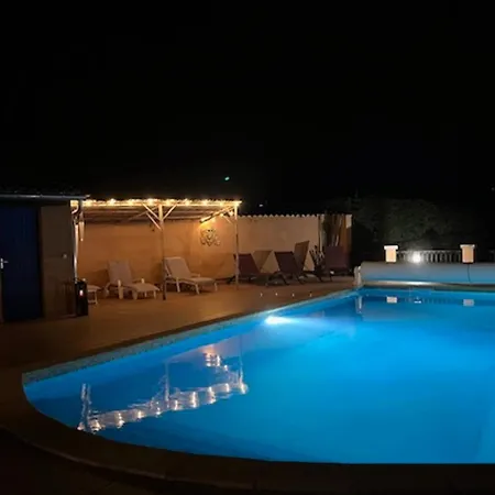 The Bamboos - Private Heated Swimming Pool Holiday home Lagnes